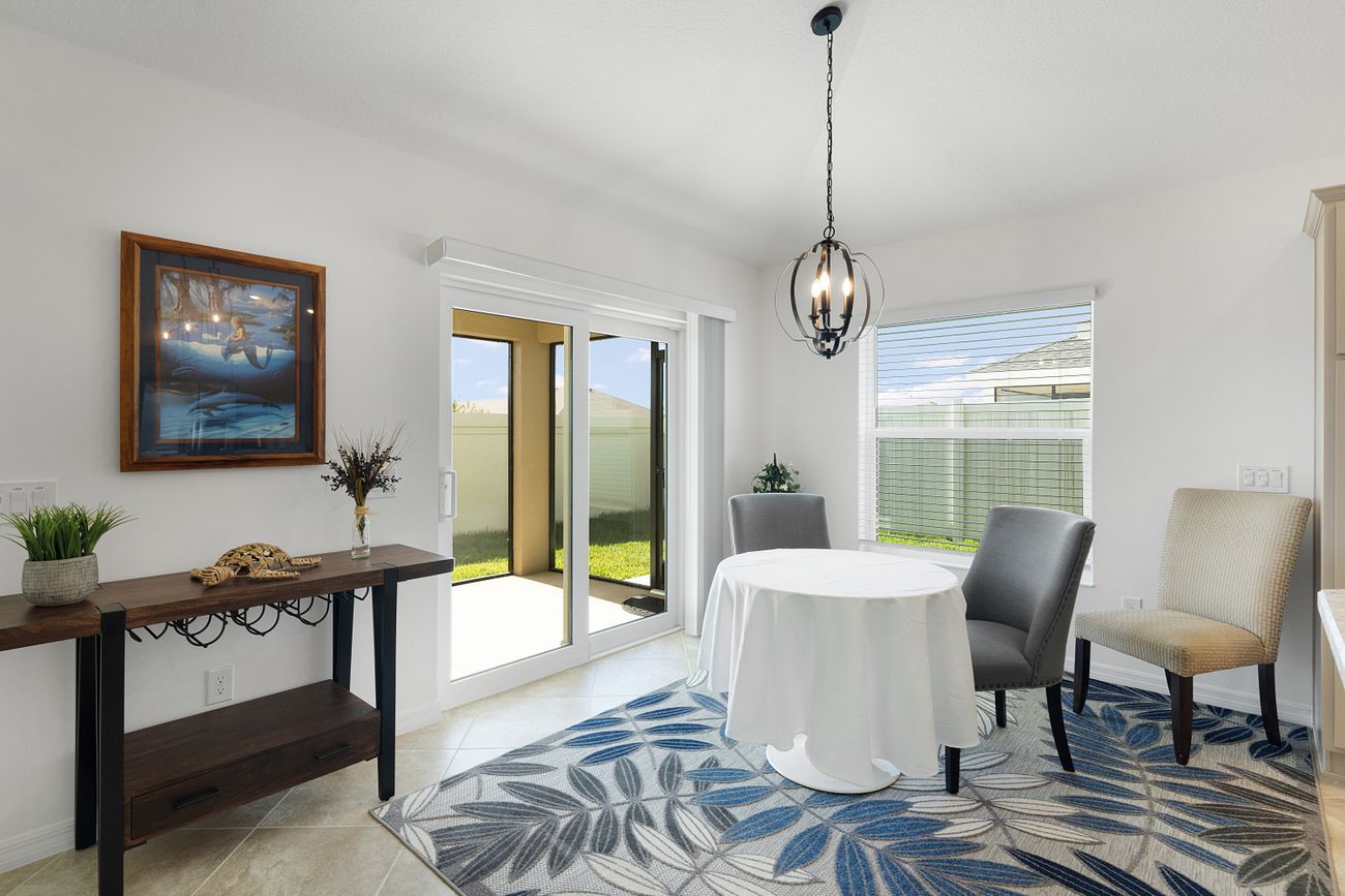 Breakfast nook with sliding doors to the yard